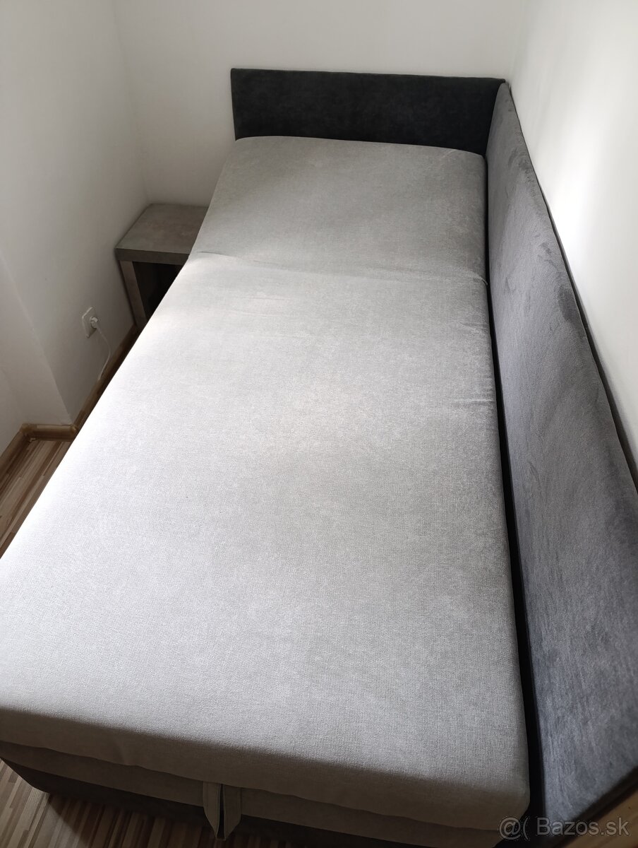 Posteľ 90x200 + bočnice