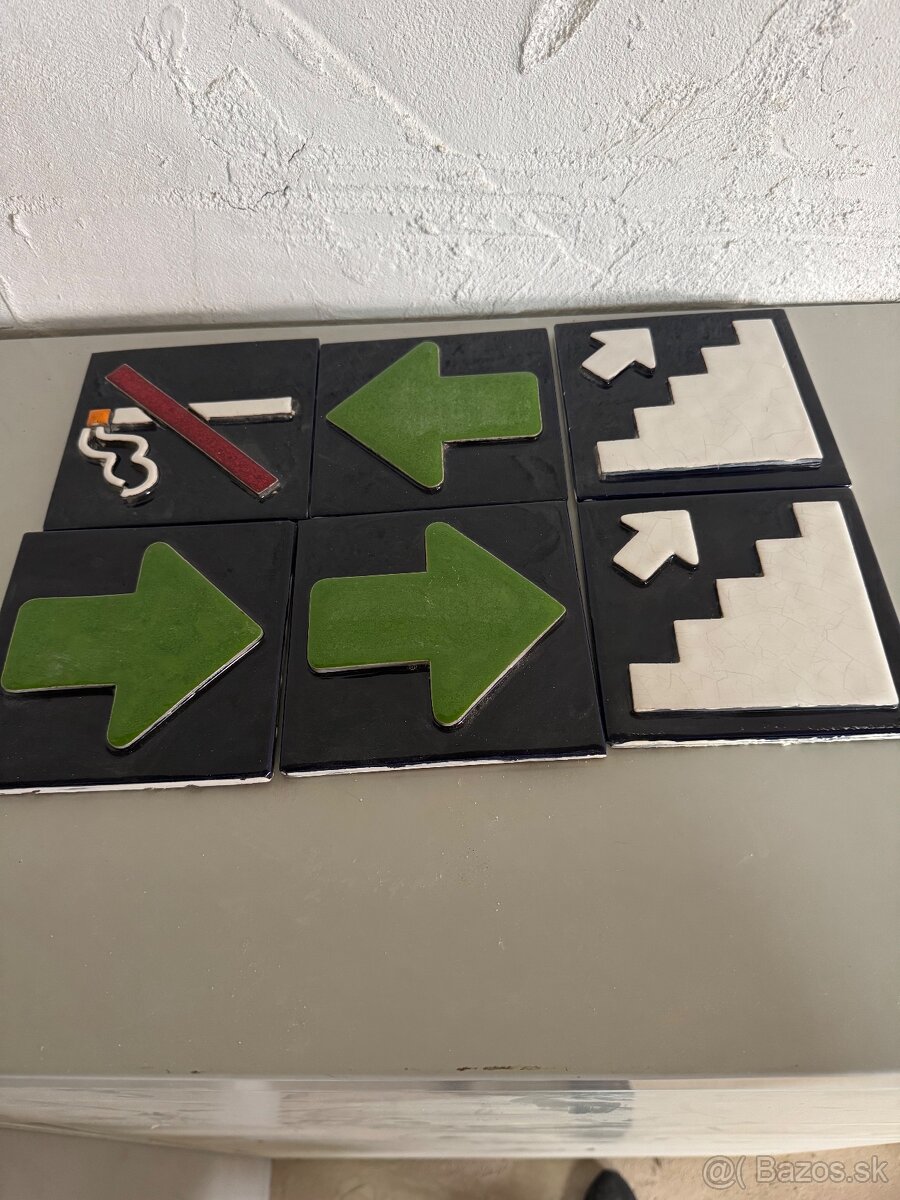 Keramické obklady- zo symbolmi