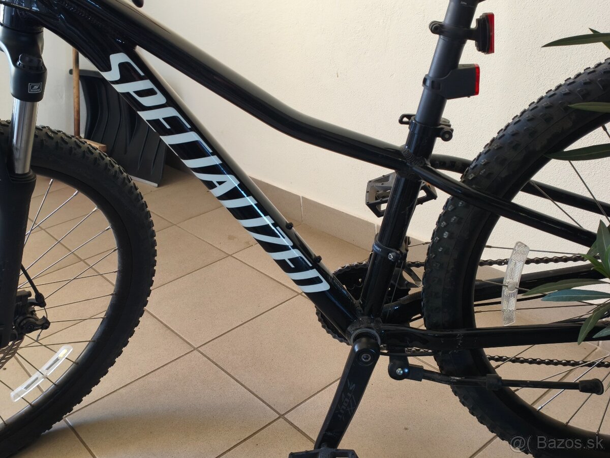 SPECIALIZED Rockhopper