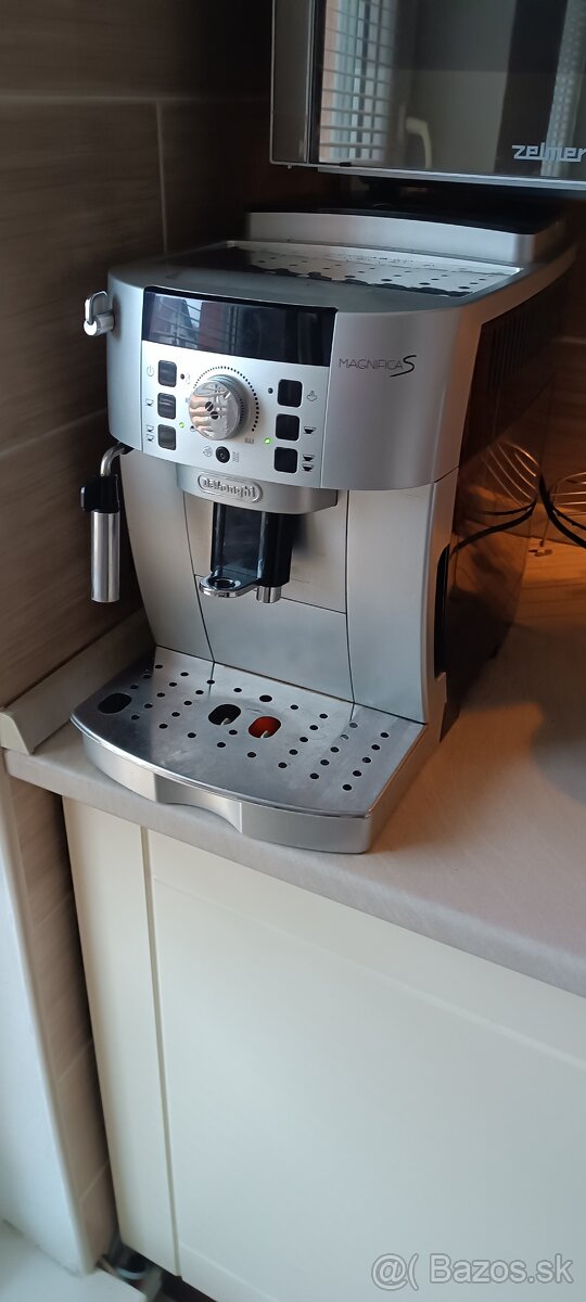 Delonghi Magnifica S