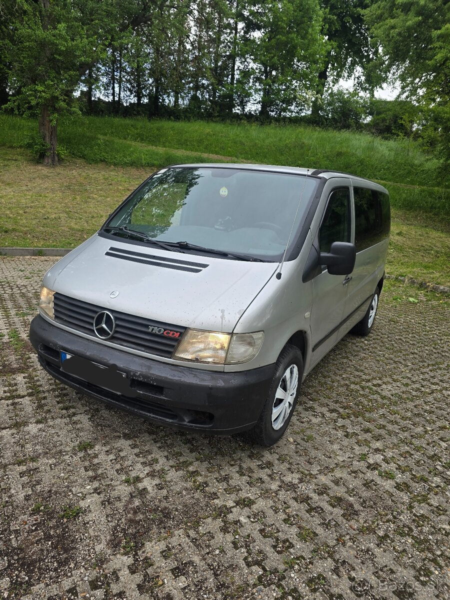 Mercedes Benz Vito
