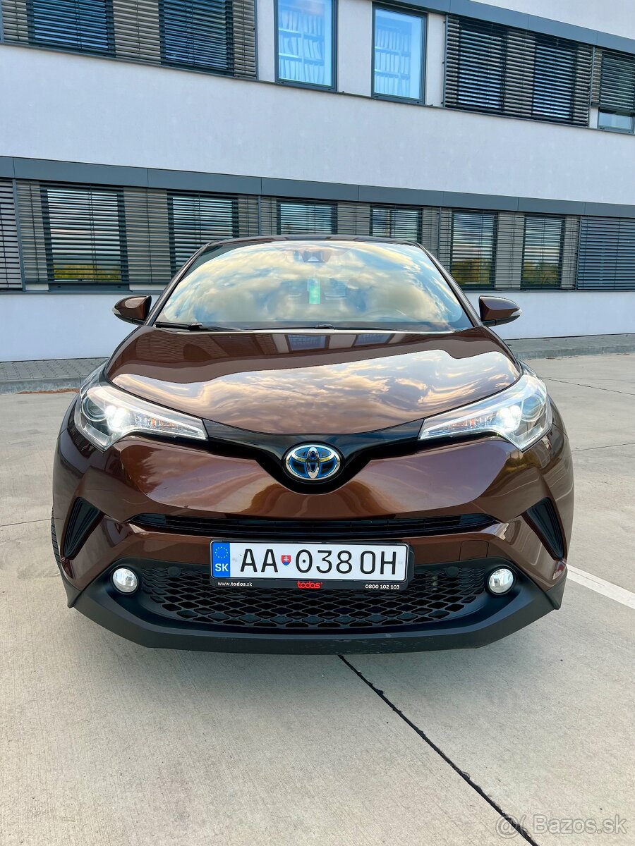 Toyota C-HR 1.8 hybrid E-CVT 72kw 2018 129000km SR