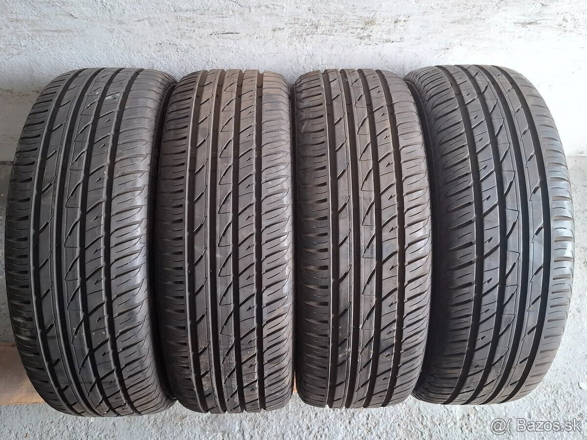 235/55 r17 celoročné pneumatiky