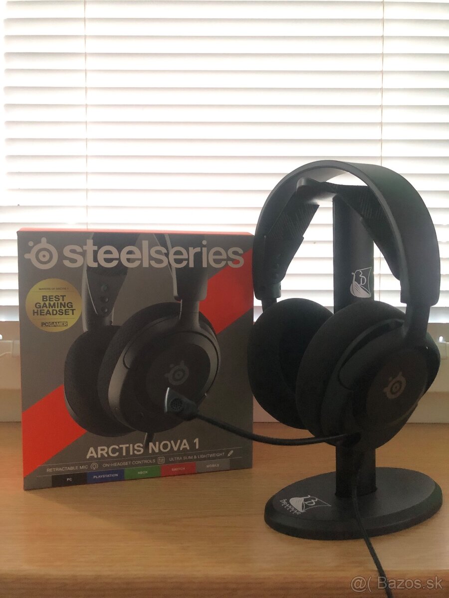 SteelSeries Arctis Nova 1 Black