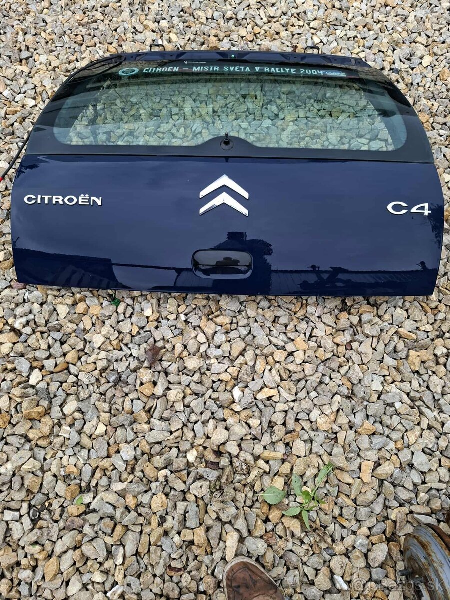 Kufrové dvere Citroen C4