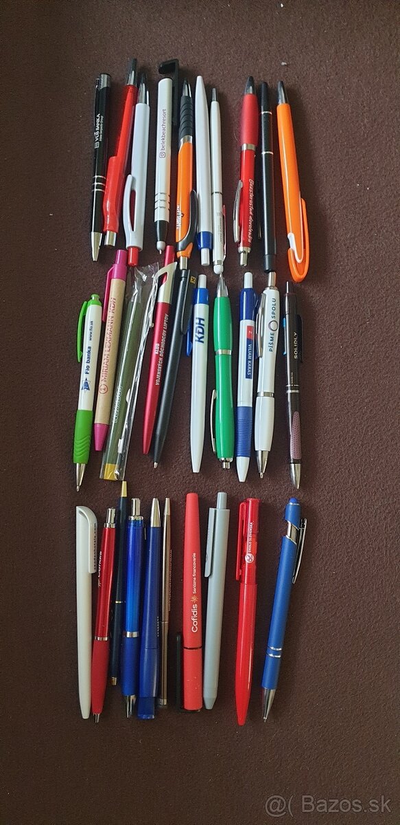 Predám zbierku pier