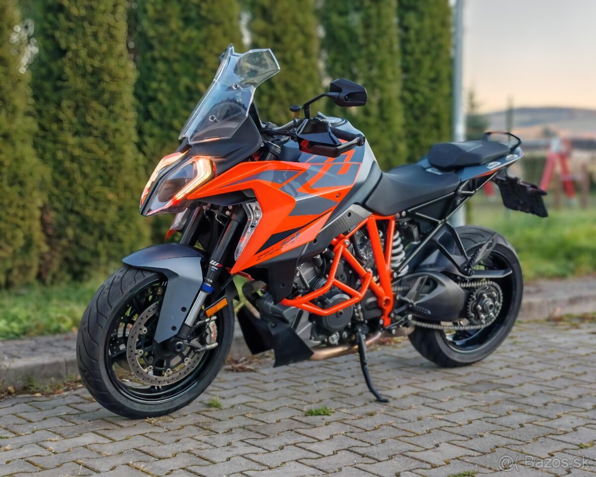 KTM 1290 Super Duke GT - STAV NOVEJ-CESTOVNA BEŠTIA