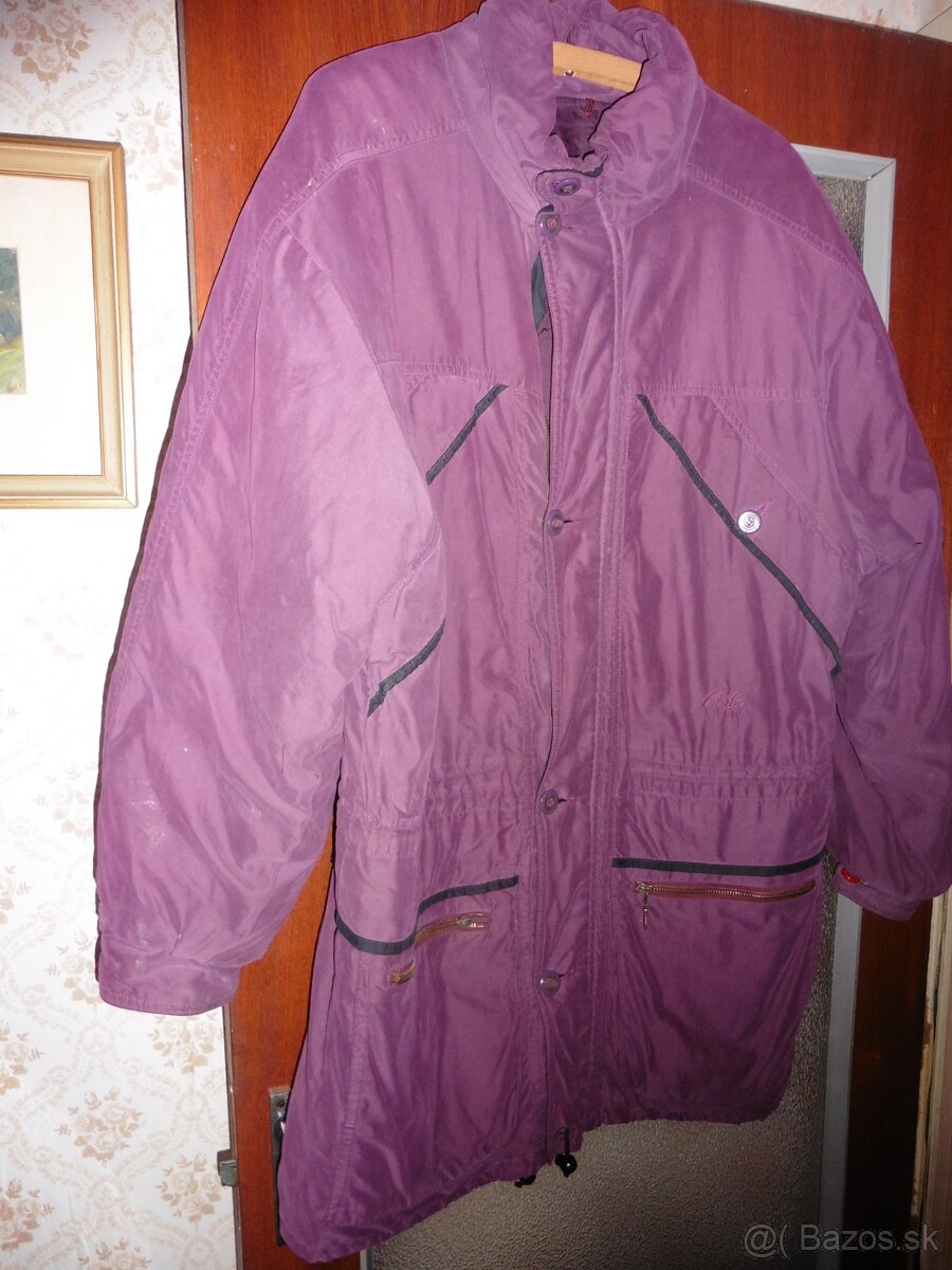 Moderny mikrotextilný pánsky kabát