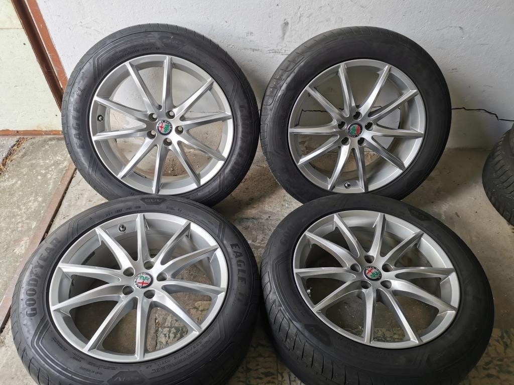 Goodyear Eagle F1 235/55 R19 101Y