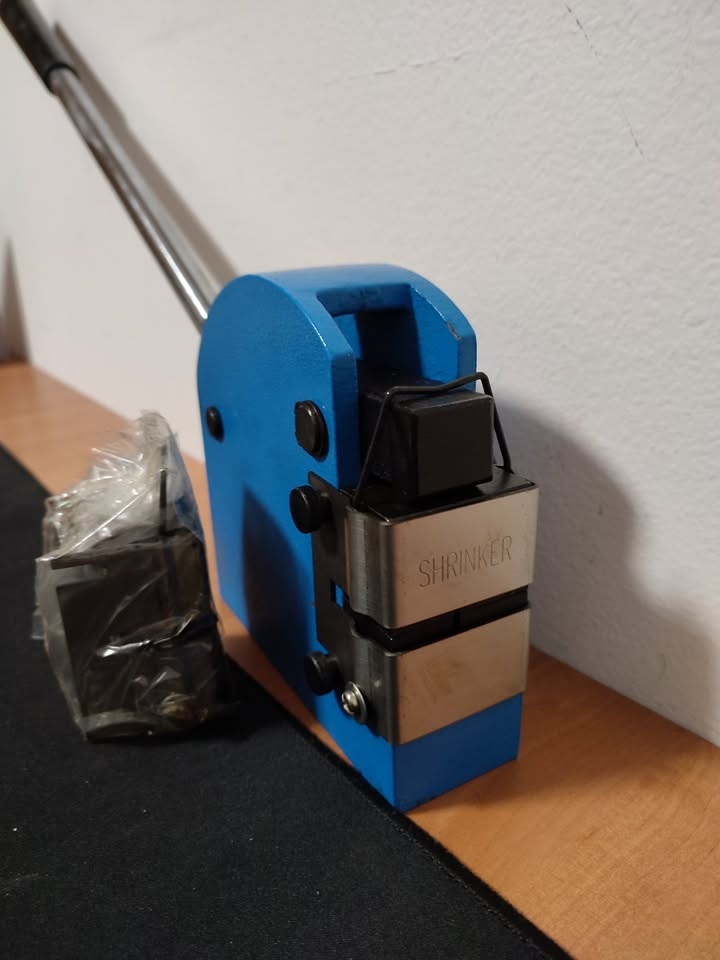 Tvářečka plechu 2v1