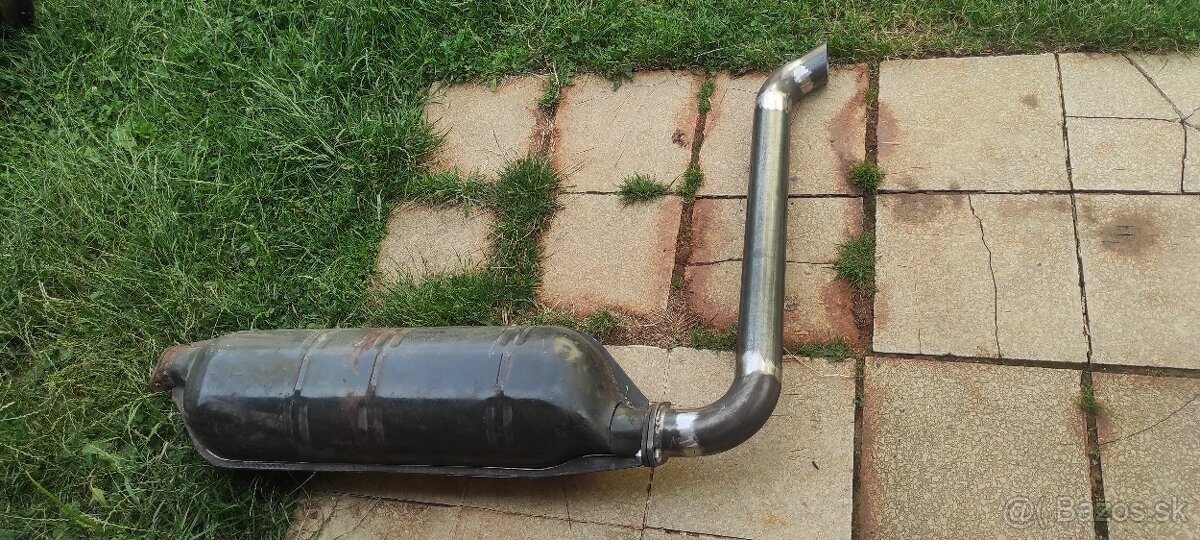 Predám koncovky výfuku e516/517