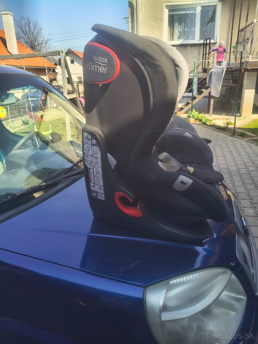 Predám autosedačky