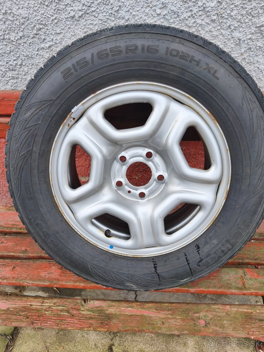 Predám zimné pneumatiky na Dacia Duster