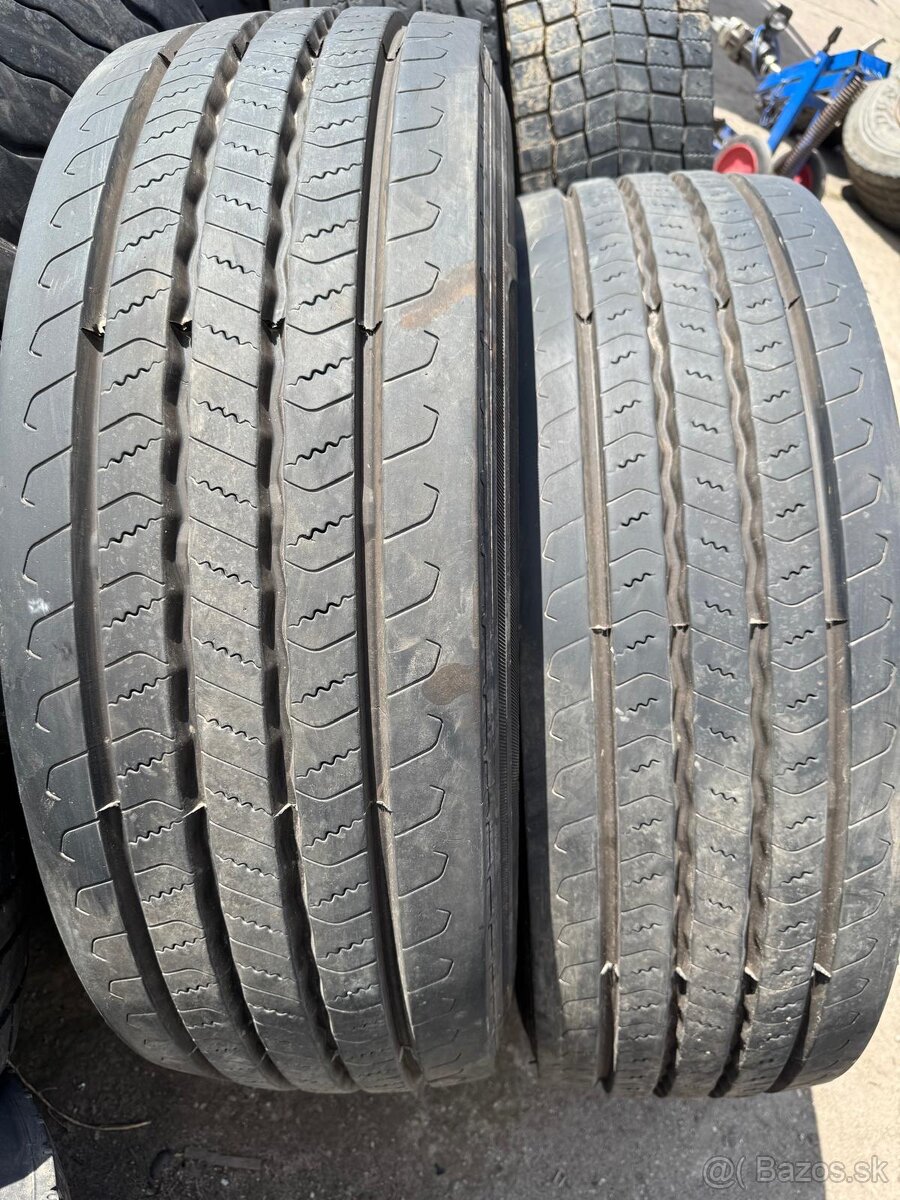 Predám pneu 315/70R22,5