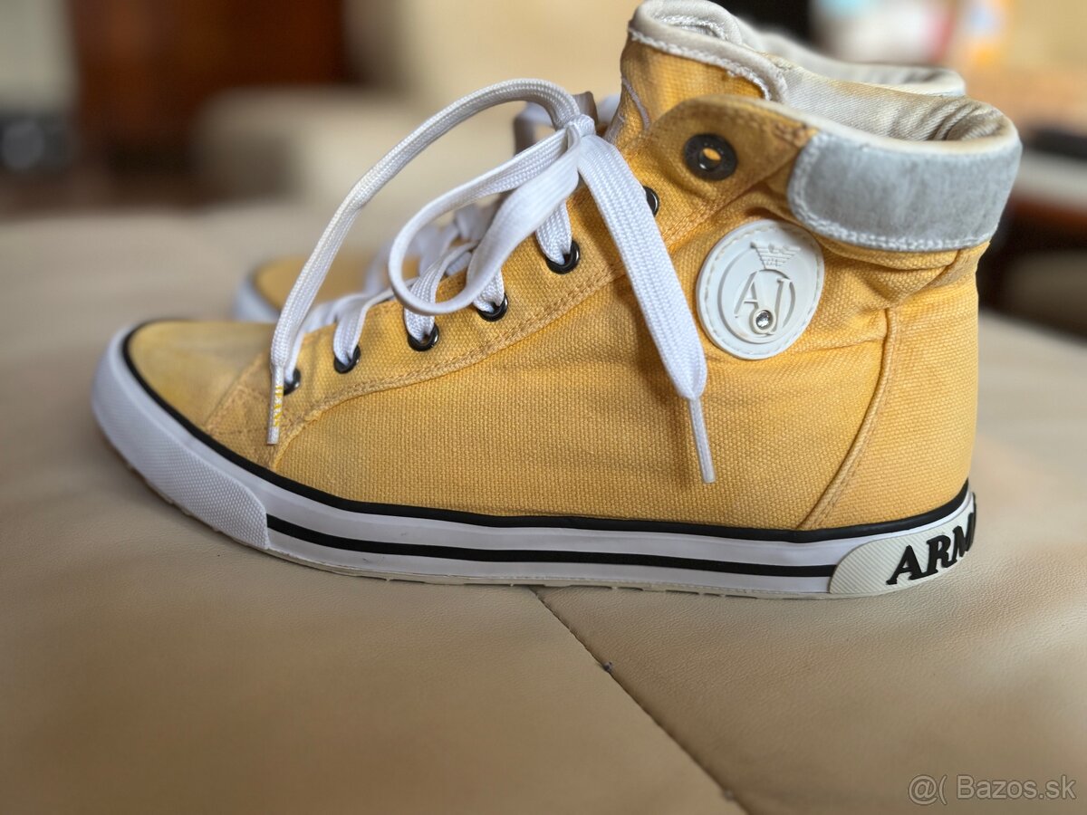 Armani Jeans