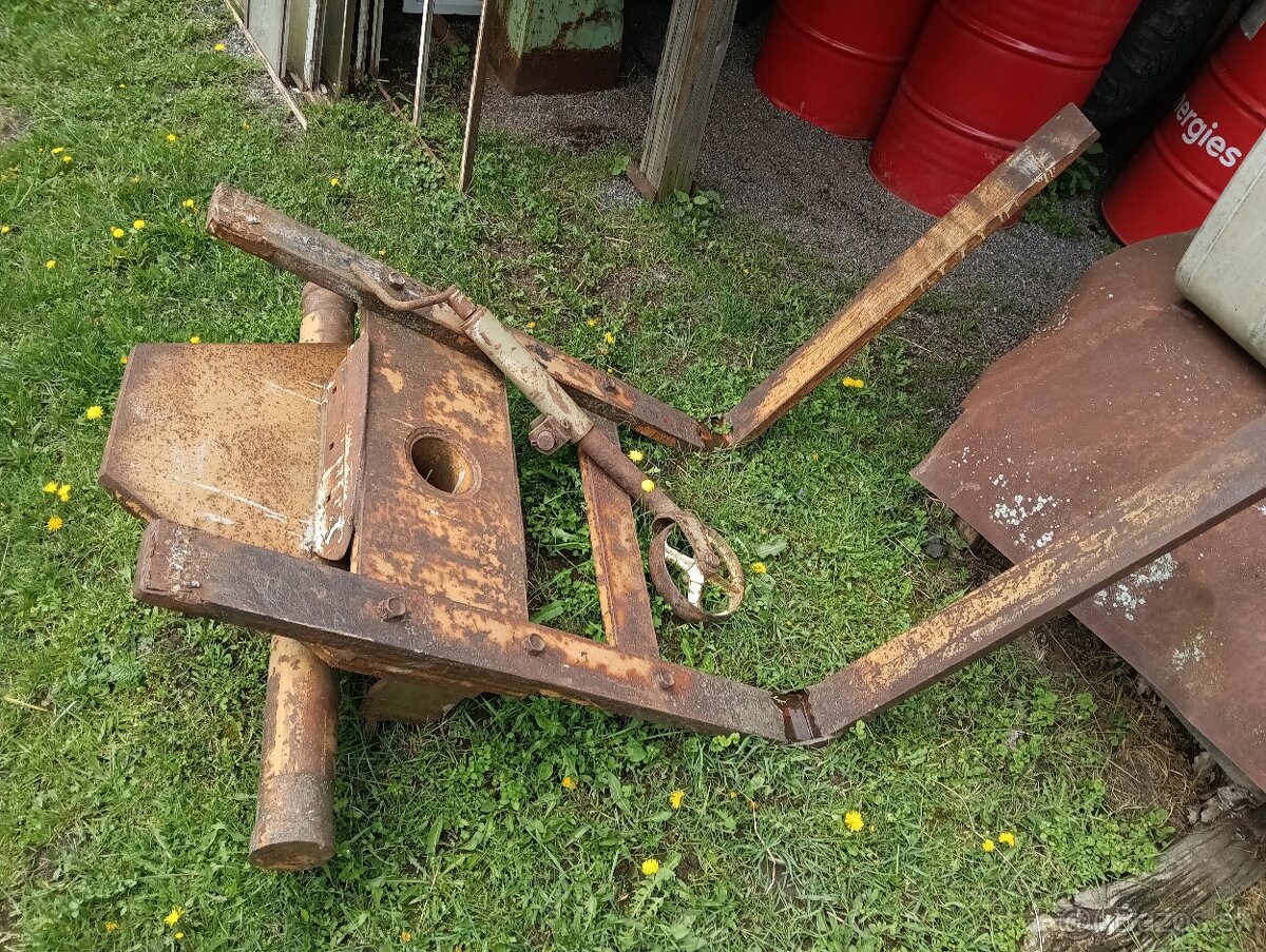 Paletizacne vidly hon