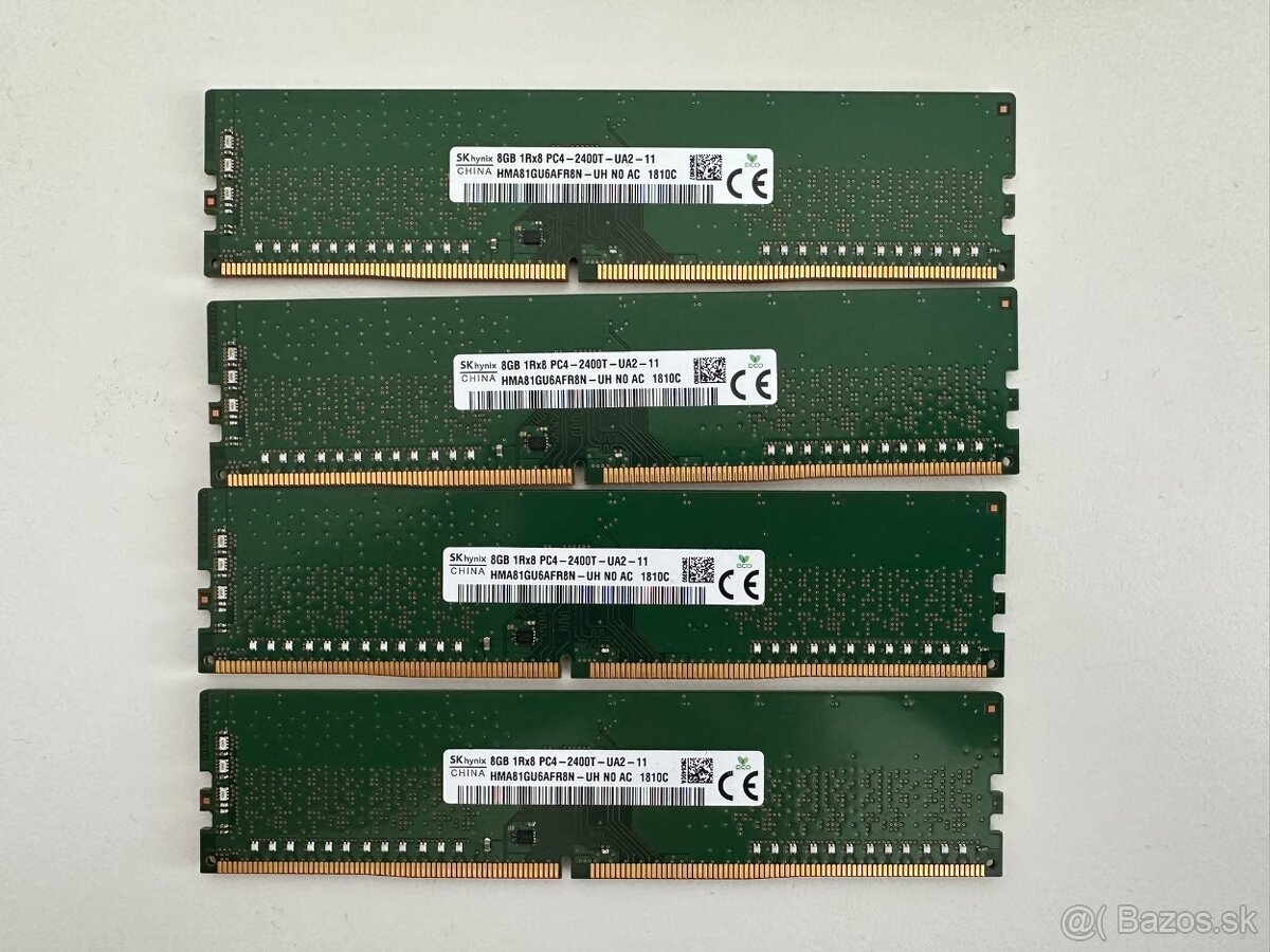 32GB DDR4 2400MHz (4x8GB)