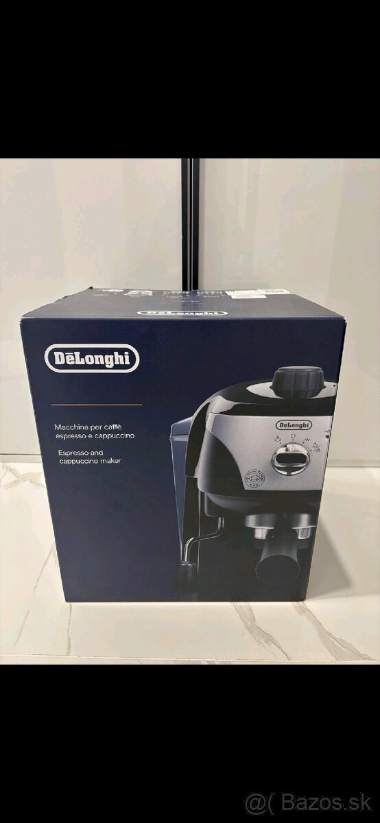 DeLonghi EC221BK