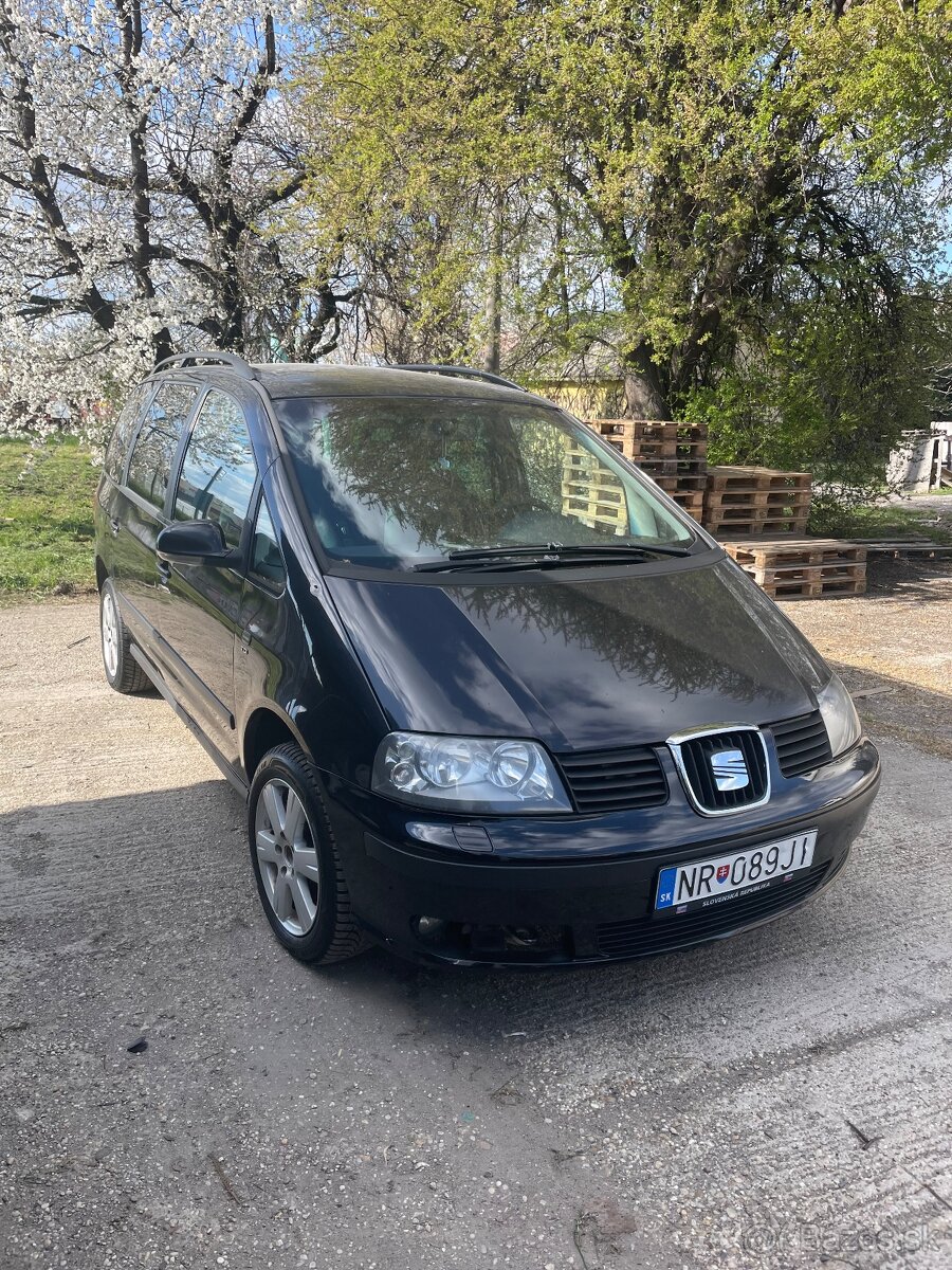 SEAT ALHAMBRA