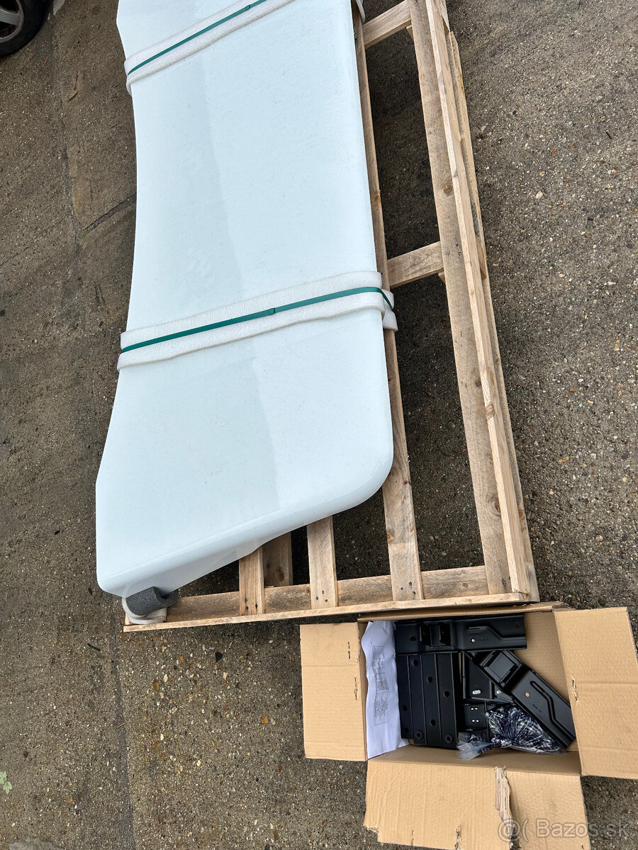 Spoiler na Iveco S-WAY
