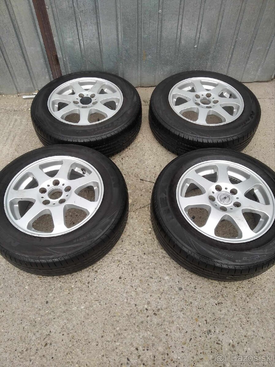 Predám kolesá 5x112 R15 letné pneu.195/65