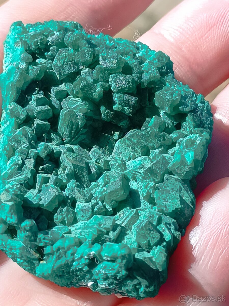 Minerál Dioptas-Kongo
