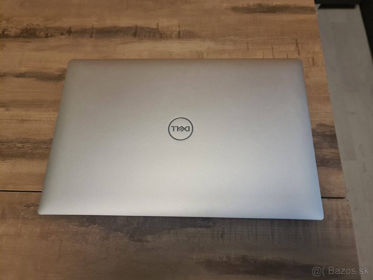 Dell XPS 15 9570 UHD