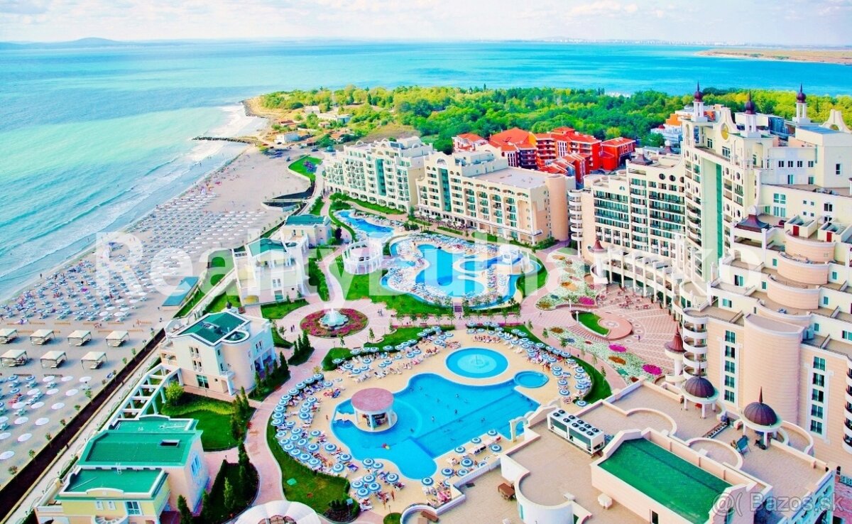 Prodej luxusního apartmánu 2+kk s výhledem na moře – Pomorie