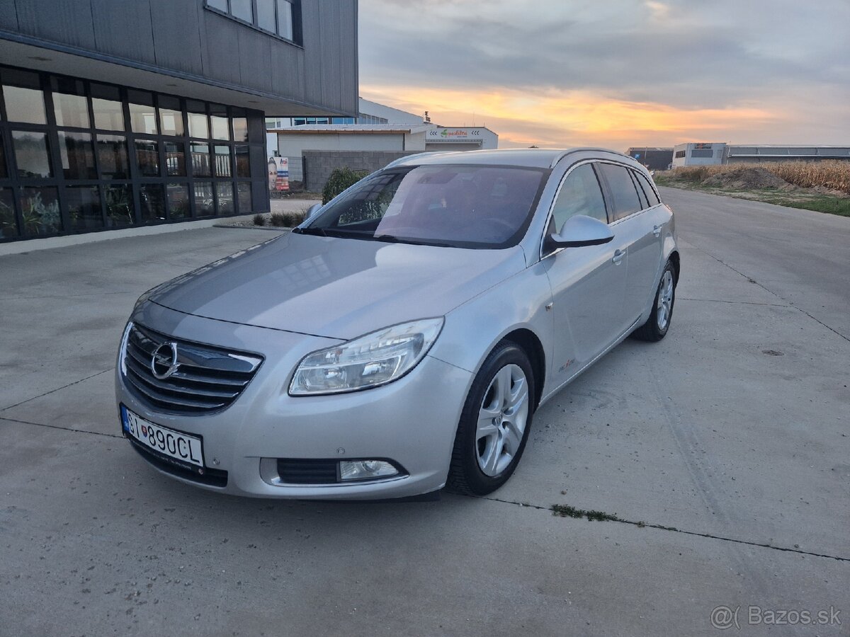 Opel Insignia 2.0 cdti 96kw r.v. 2010