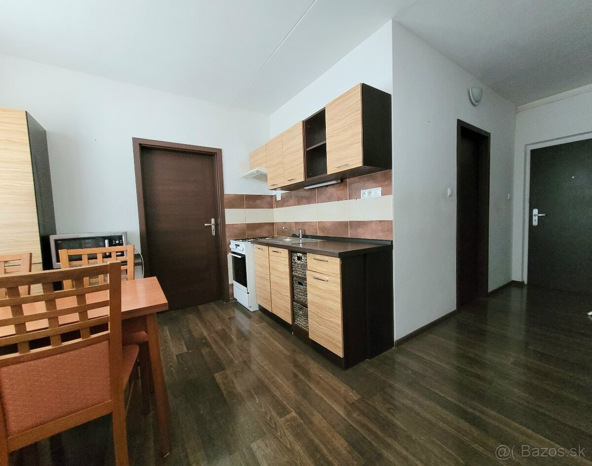 Predaj 2 izbový byt, Poľná, Banská Bystrica