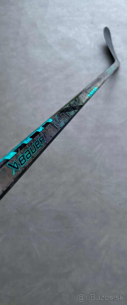 ⚠️BAUER TWITCH SR LEFT/LAVACKA__flex 70 zahnutie P28