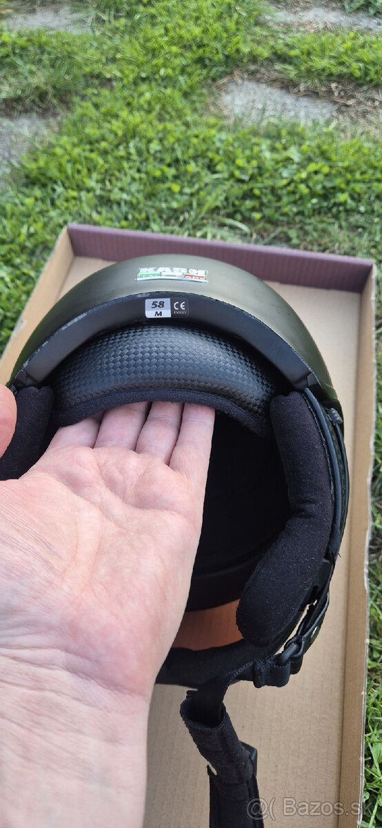 Lyžiarska prilba panska