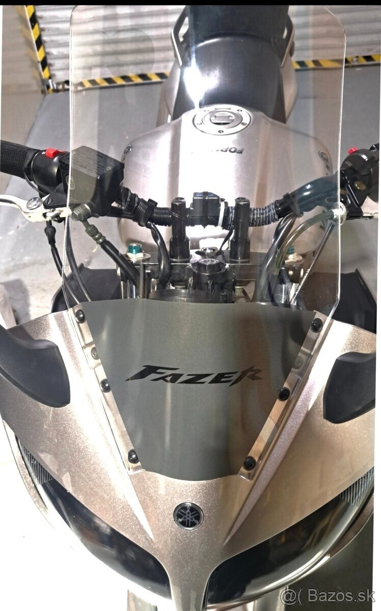 Turisticky štít na Yamaha FZS 1000 Fazer 2001-2005
