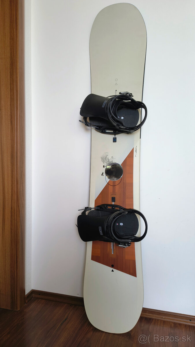 Burton | Flight Attendant 168cm | EST Cartel Large (L)