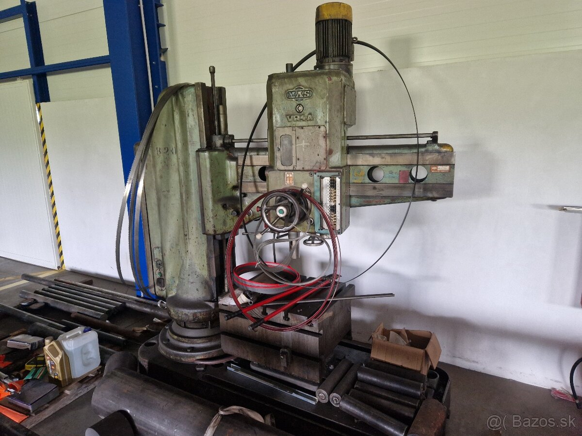 Otočná vŕtačka MAS VR4A