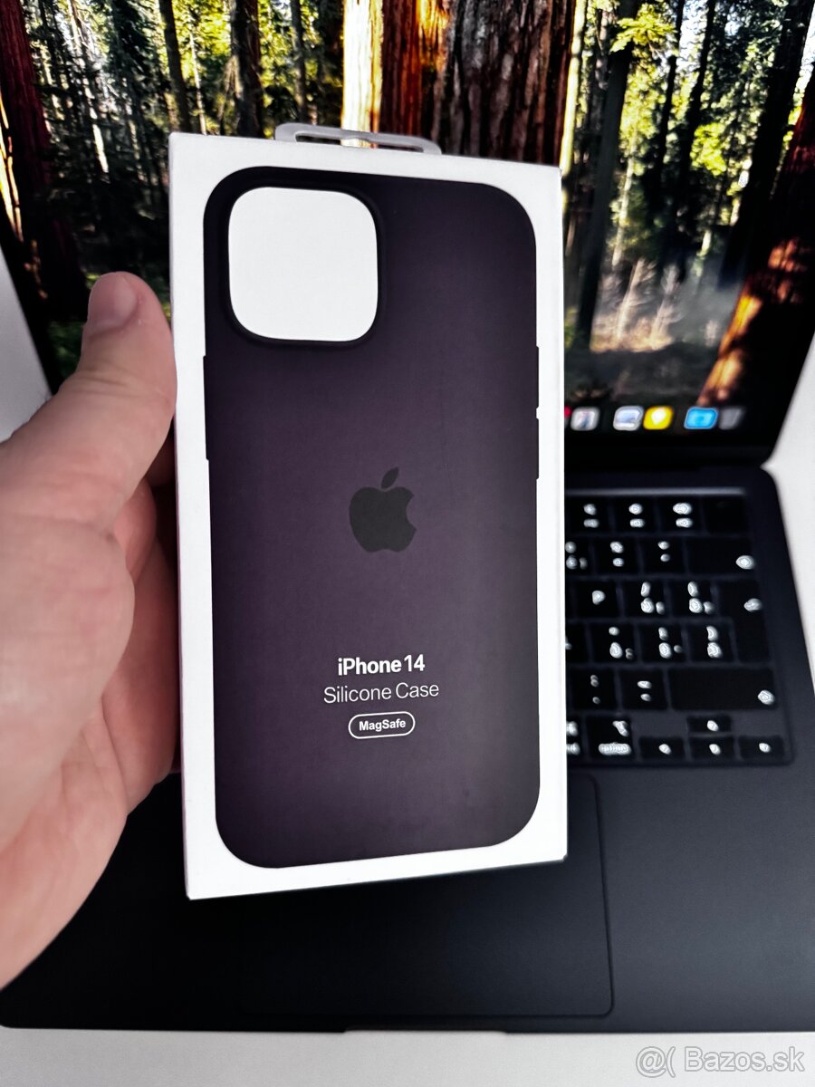 Silikónový MagSafe kryt pre Apple iPhone 14 Eldeberry