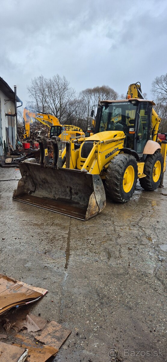 Predam traktorbager Komatsu WB 93 S