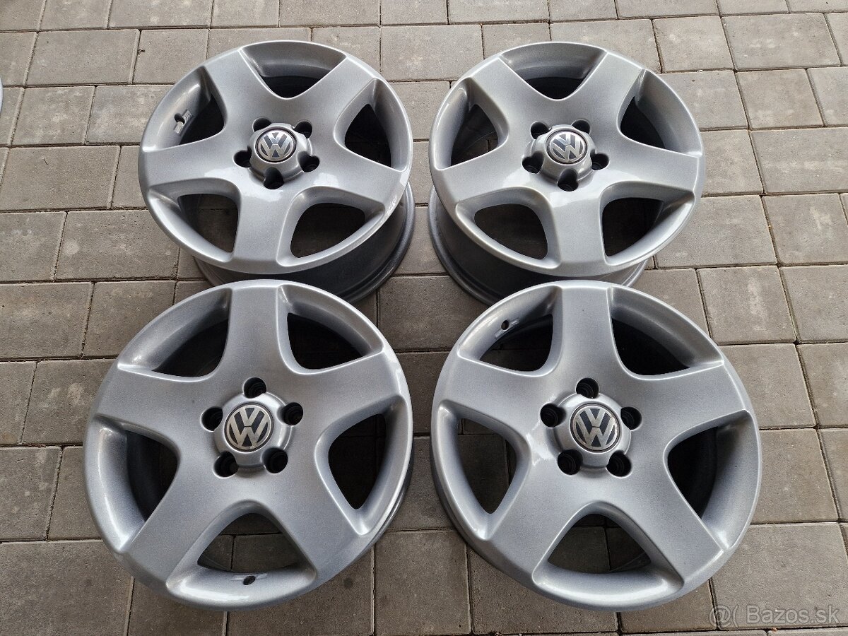 Vw 5x120 R17-Mam Pneu