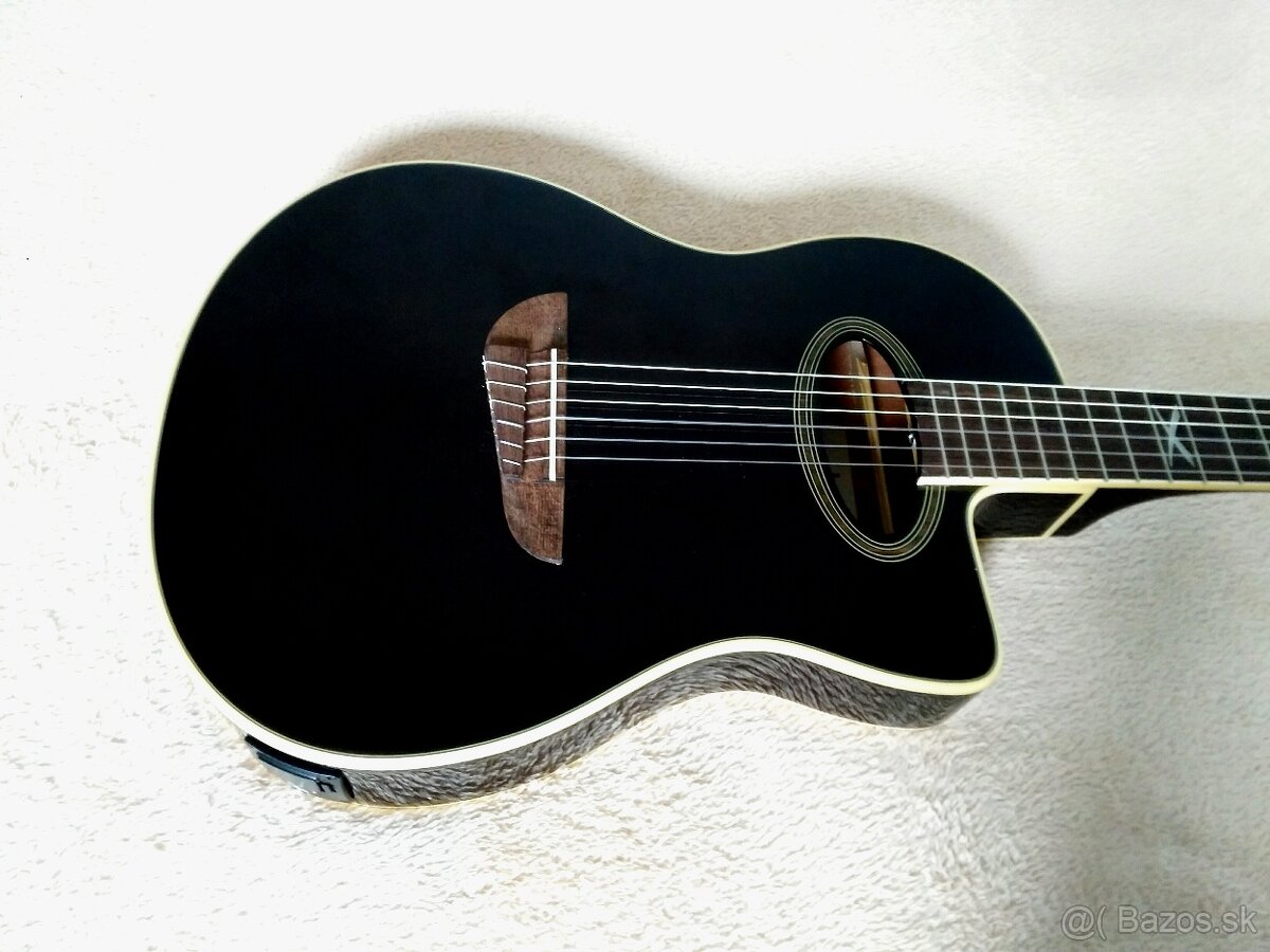 Eko guitars NXT N100e 4/4 BLK Klasická gitara s elektronikou