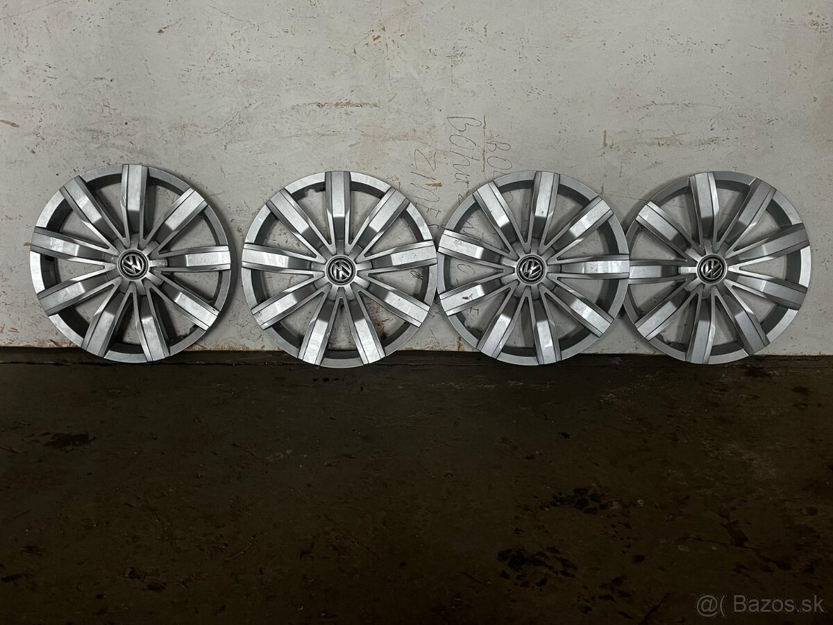 Puklice VW original r17