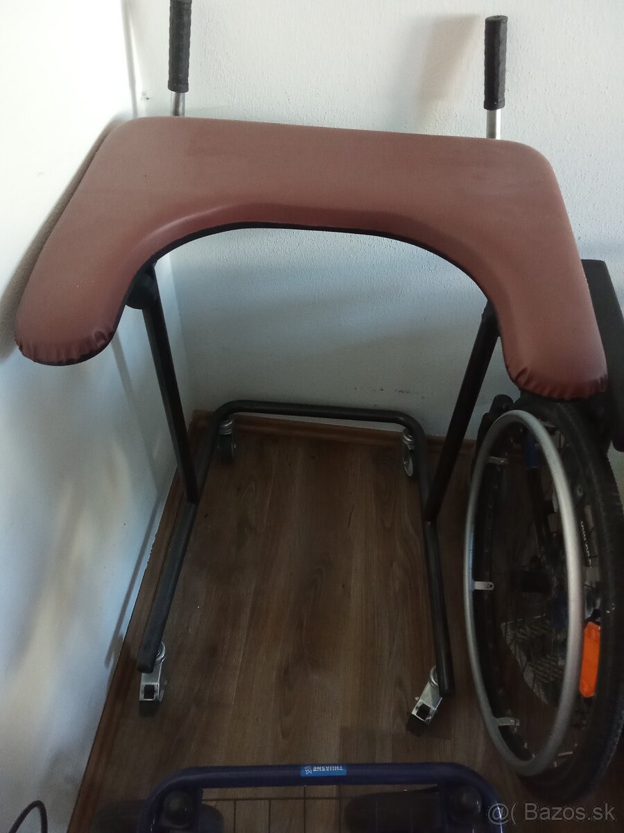 Chodítko pre seniorov