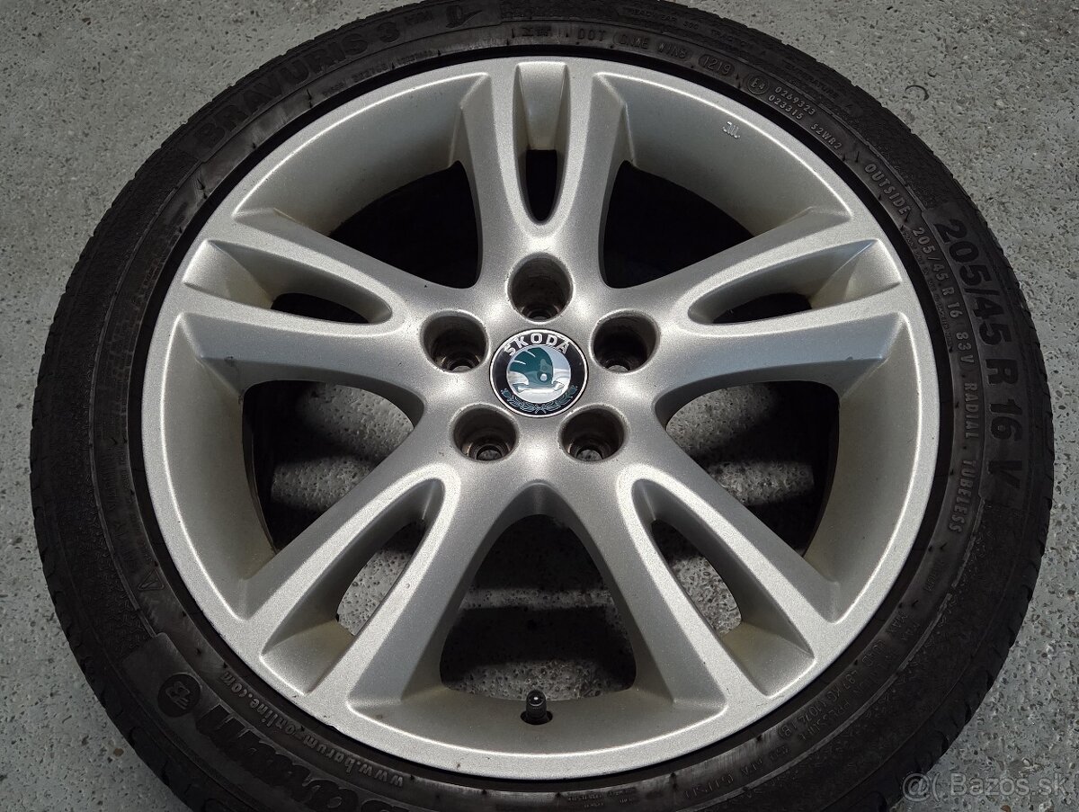 r16 ŠKODA (5x100) + pneu