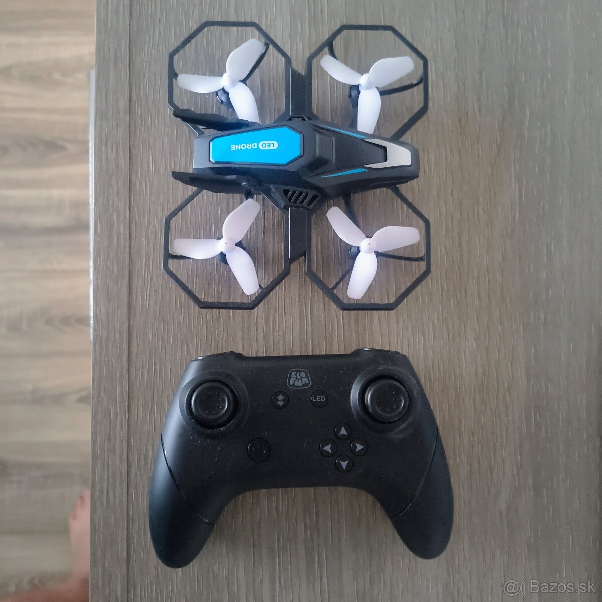 Dron