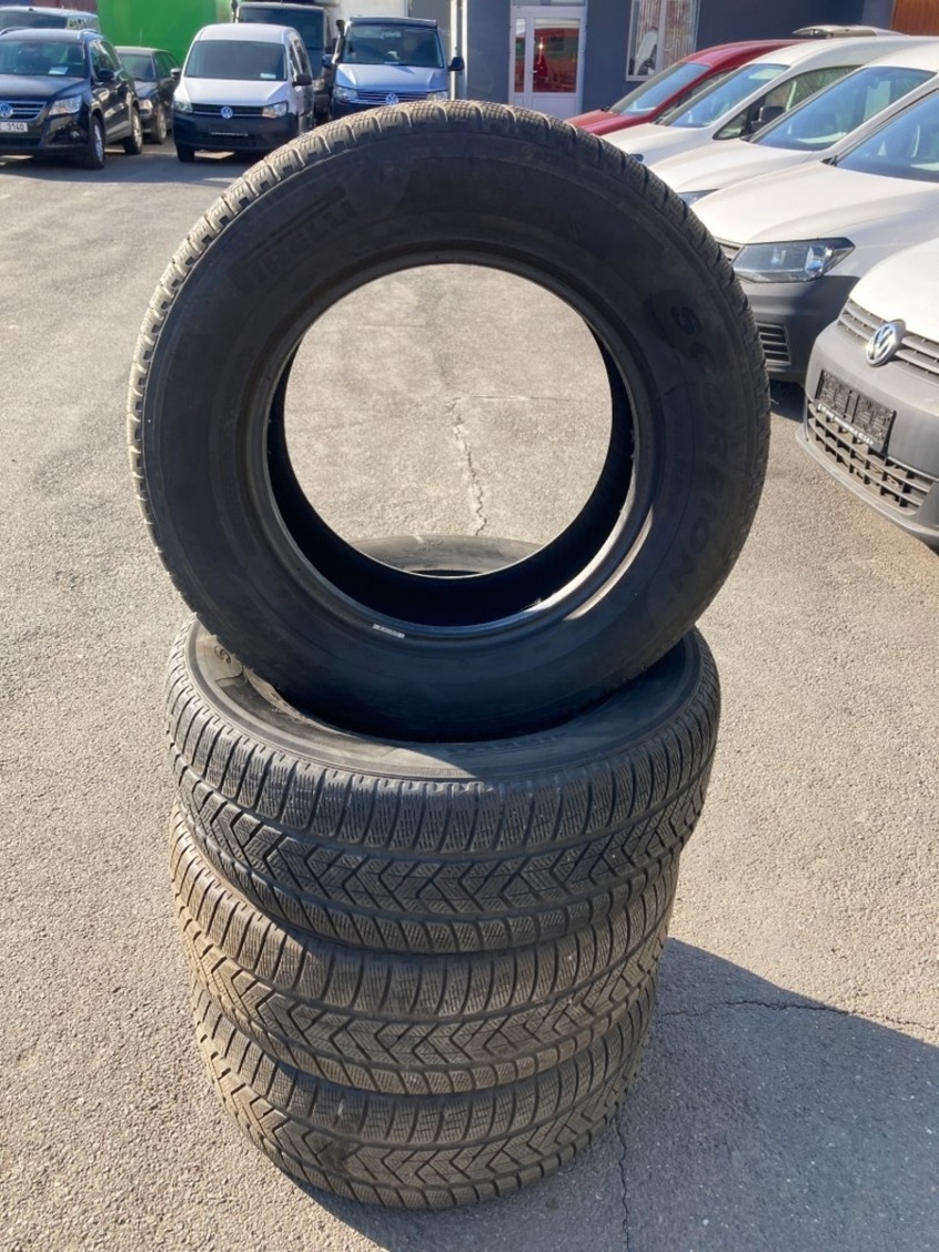 ZIMNÍ PNEUMATIKY NOKIAN 245 75r17 7,5 mm