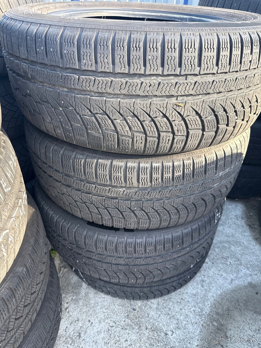 Zimné pneumatiky Nokian 225/55 R17