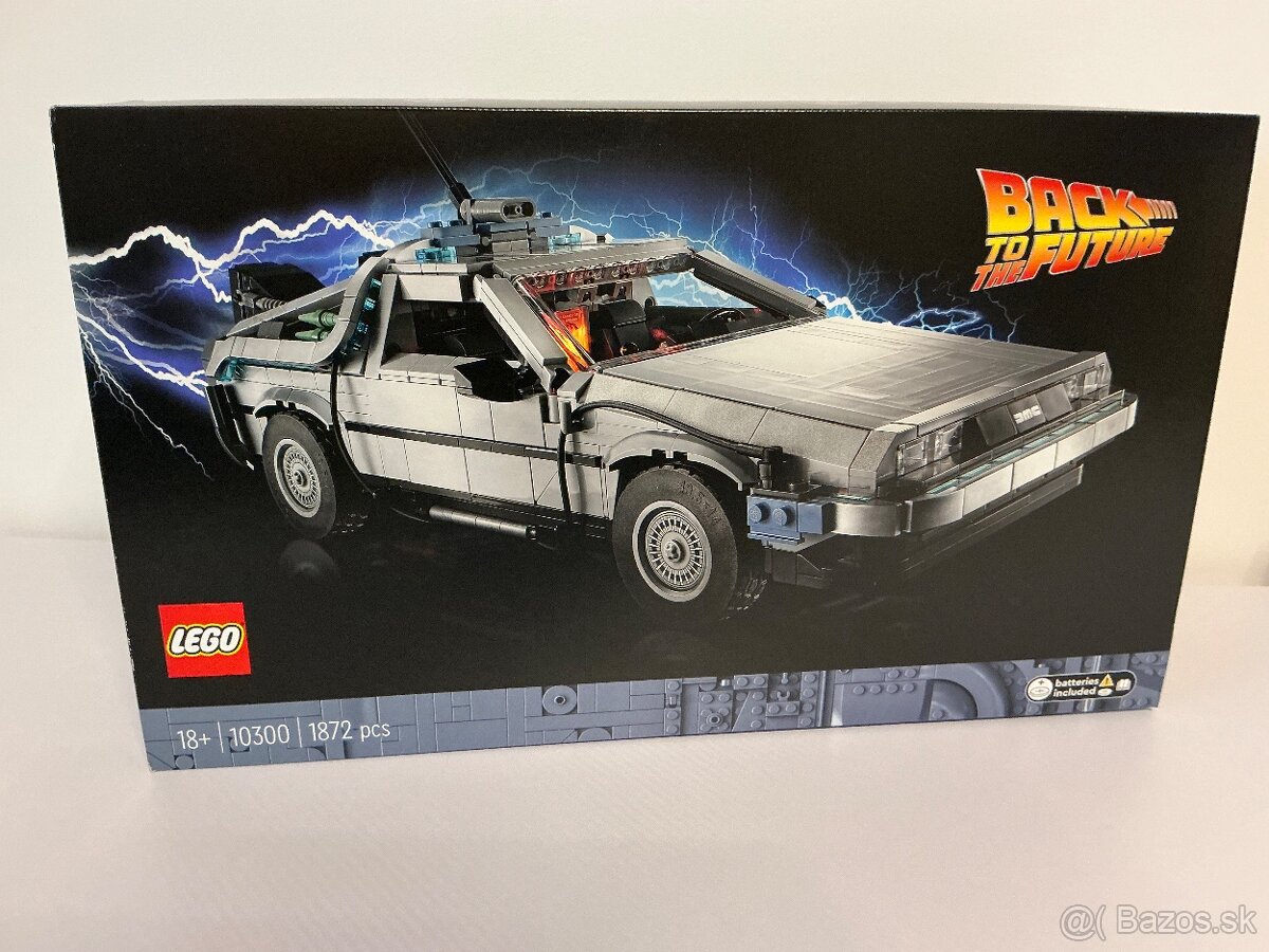 LEGO 10300 Stroj času z Návratu do budúcnosti