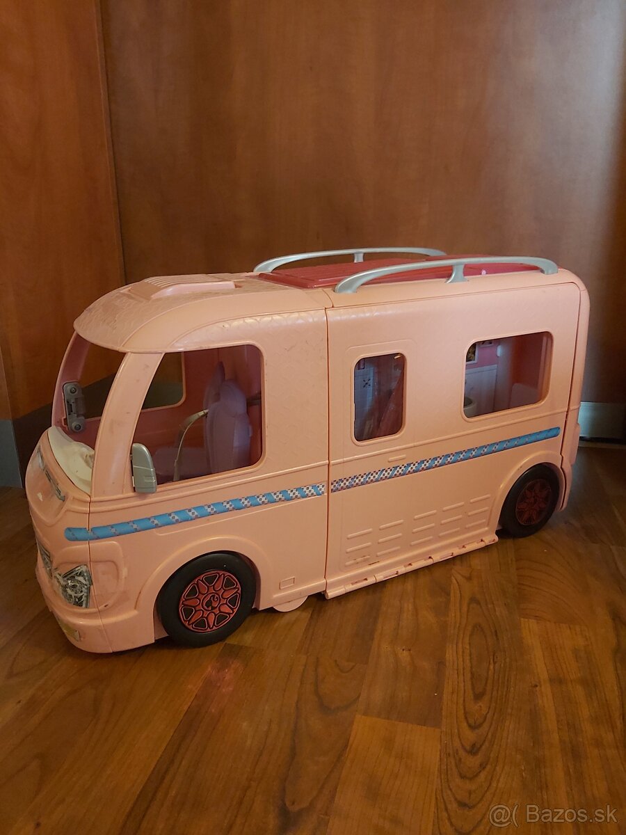 Karavan Barbie
