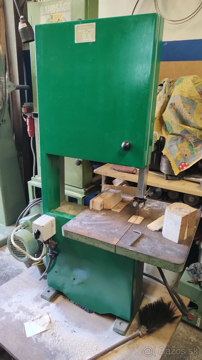 Pásová píla Jesan Jeseník