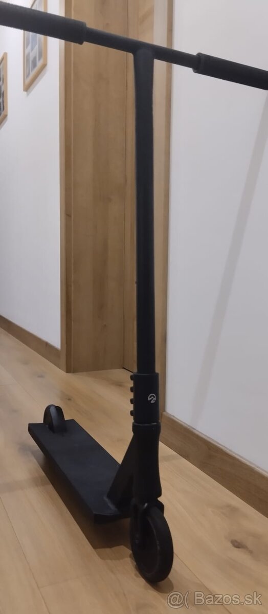 Freestylova kolobežka North