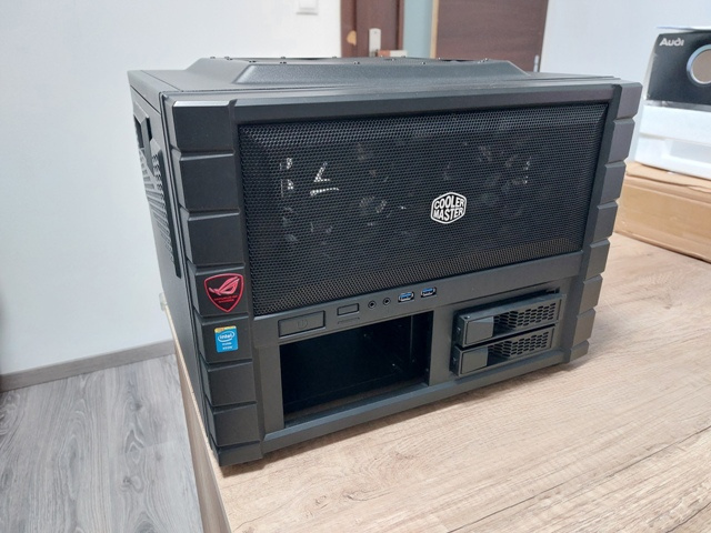 PC ATX skrinka Cooler Master HAF XB EVO